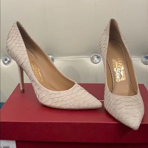 Salvatore Ferragamo Pumps Susi 100 Python